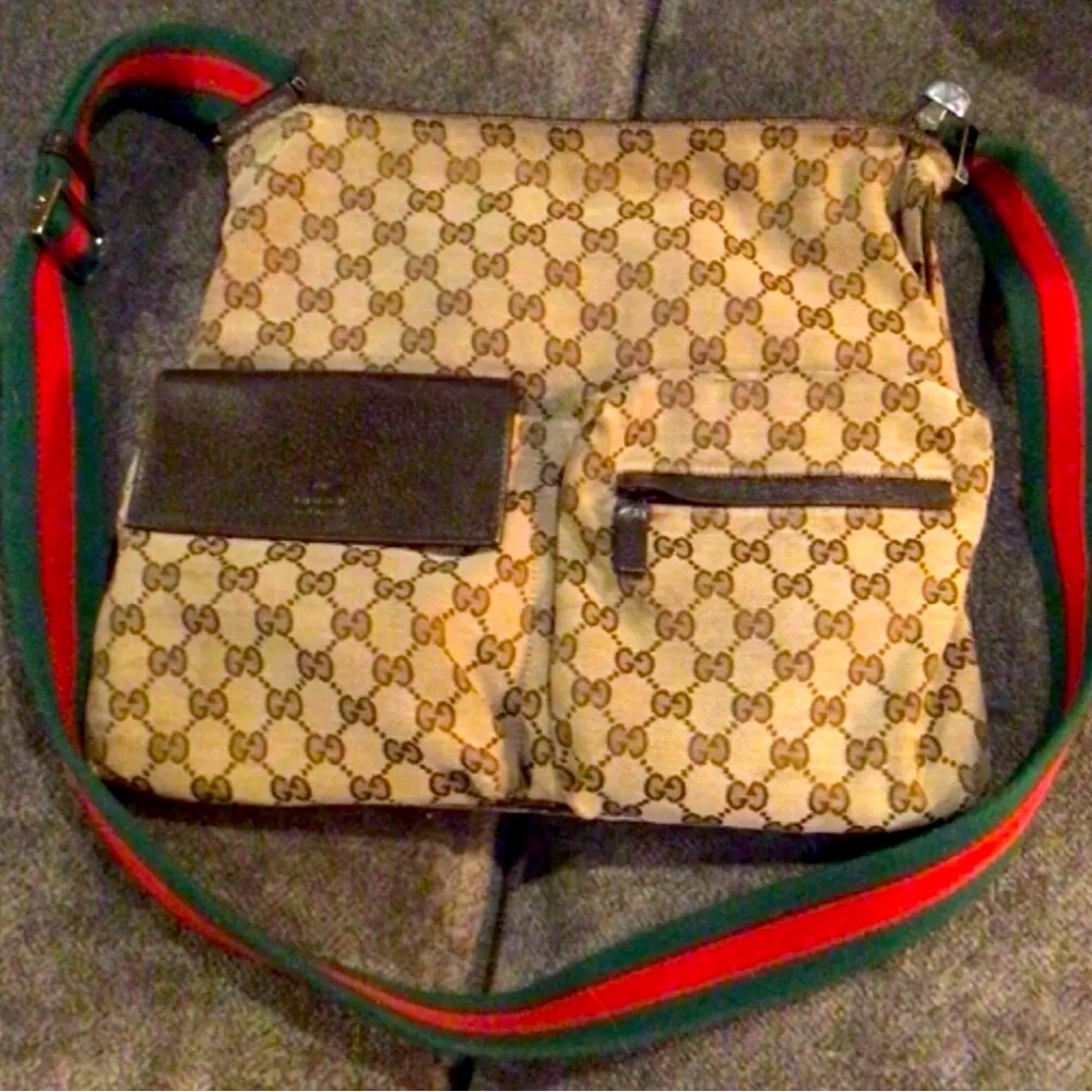 GUCCI Mens Brown GG Guccissima Canvas Messenger / Shoulder Bag w Logo 169937